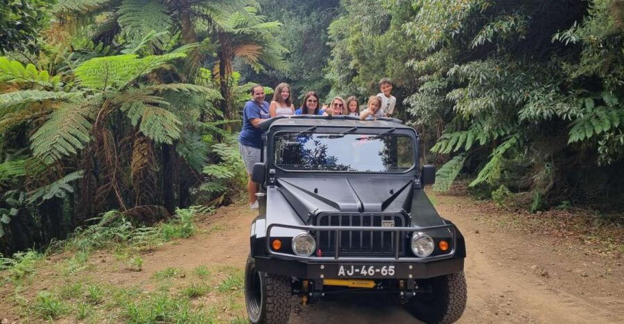 madeira-santana-pico-arieiro-walk-full-day-4x4-jeep-tour