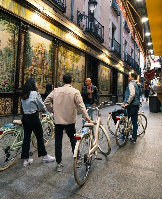 madrid-by-night-vintage-bike-tour-highlights-optional-tapas
