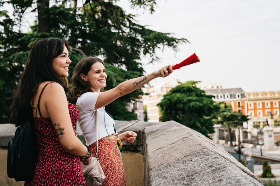 madrid-highlights-entrance-to-prado-museum