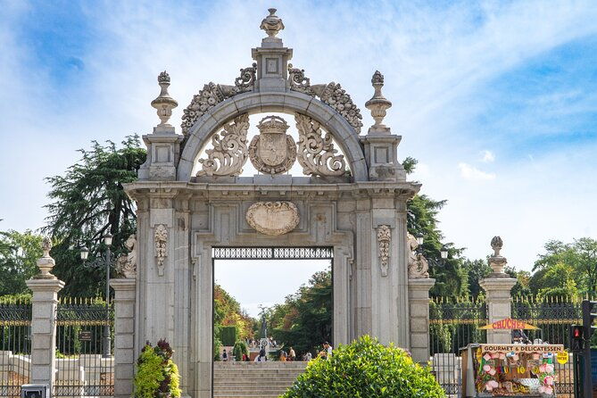 madrid-monumental-tour-retreat-prado-and-cibeles