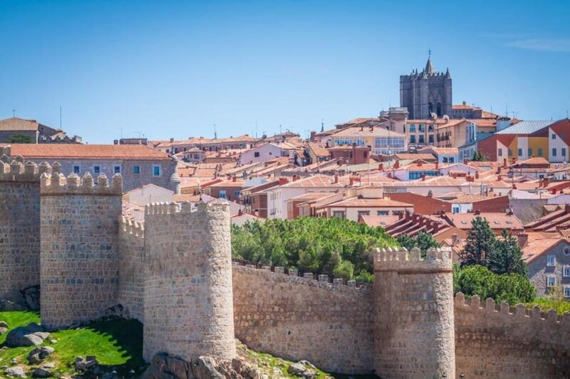 madrid-private-half-day-trip-to-avila-with-local-guide