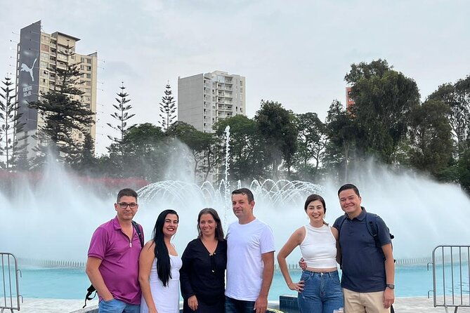 magic-fountains-with-dinner-and-typical-dance-show