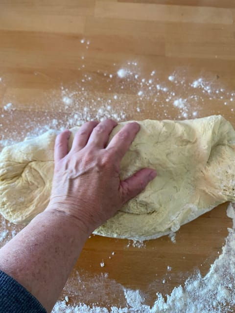 matera-cooking-class-lunch-with-wine-into-olive-grove