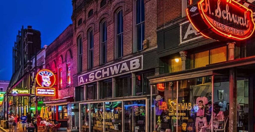 Memphis: Bluff City Ghosts Haunted Walking Tour