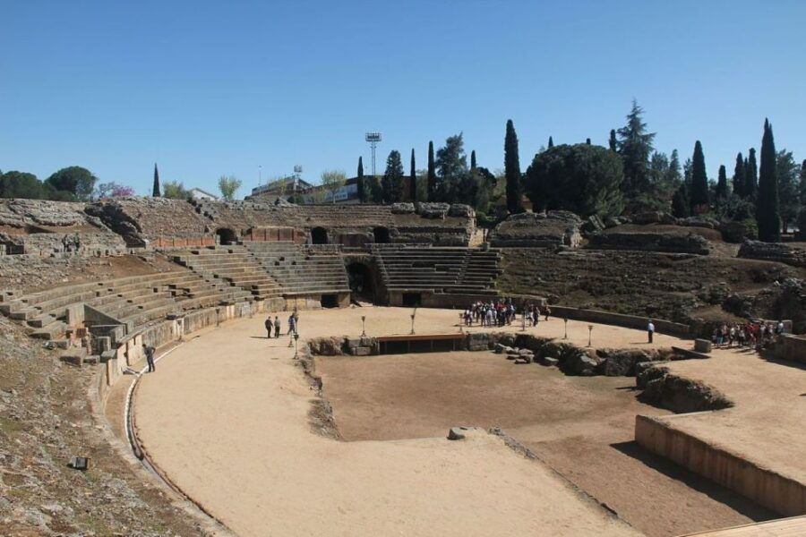 merida-roman-theater-and-amphitheater-guided-tour