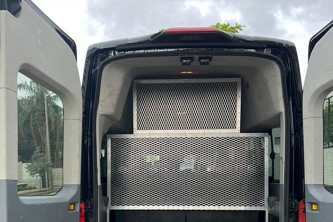 miami-airport-or-hotel-to-orlando-van-up-to-14pax