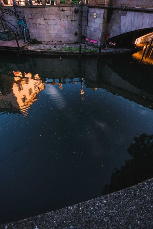 milan-navigli-district-guided-canal-cruise