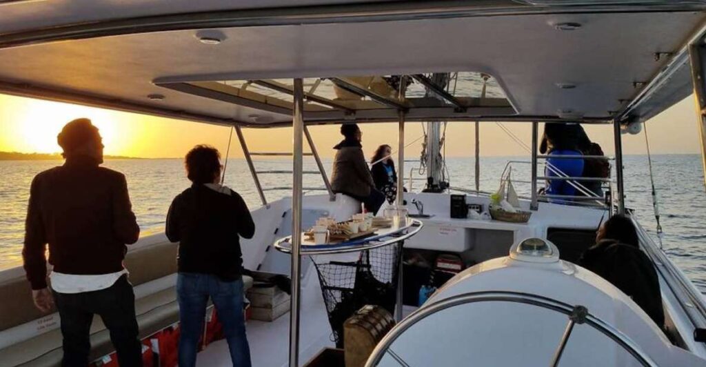 Monterey Bay: Sunset Catamaran Sailing Cruise