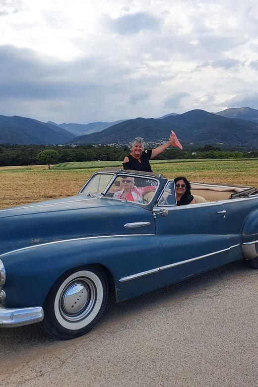 montserrat-classic-car-tour-of-barcelona-and-montserrat