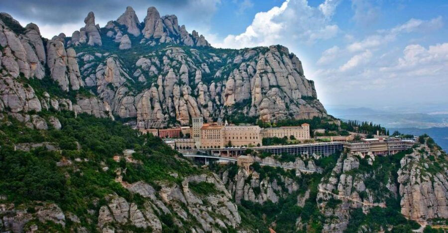 montserrat-morning-or-afternoon-half-day-trip-with-pickup