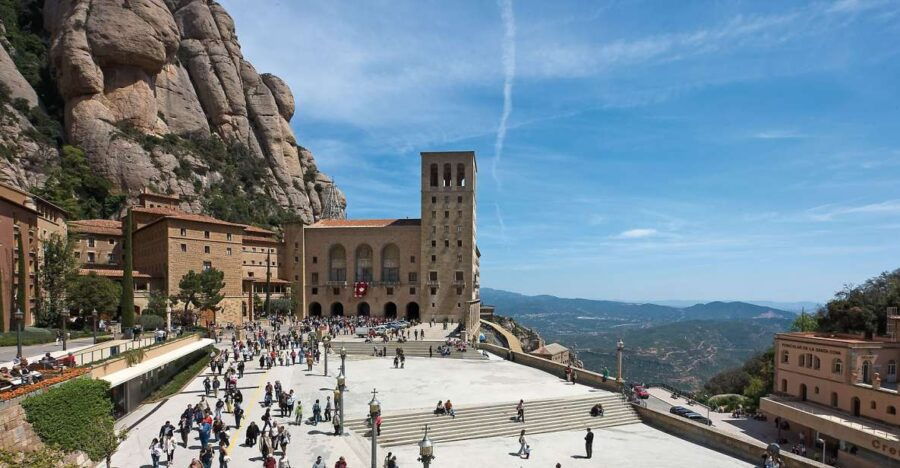 montserrat-private-half-day-tour-from-barcelona