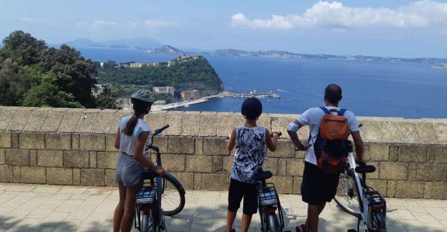 naples-city-highlights-guided-bike-tour