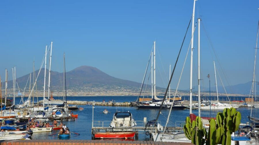 naples-from-firenze-1day-high-speed-train-hop-on-hop-off