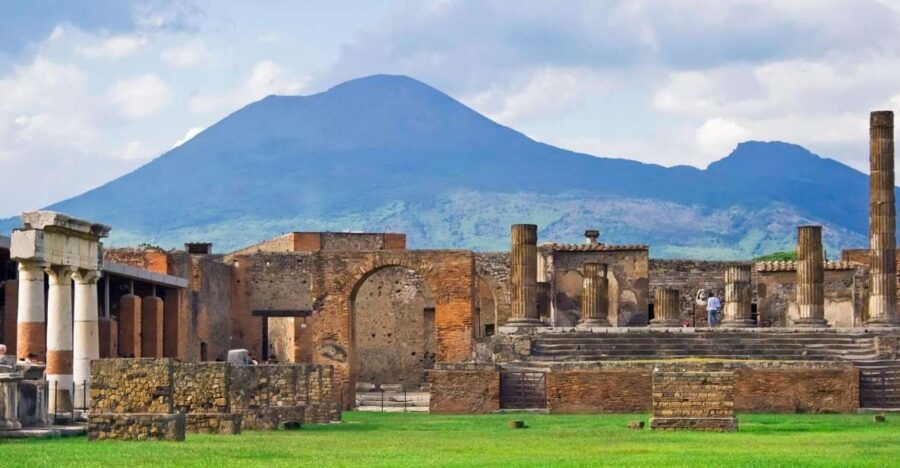 naples-full-day-pompeii-herculaneum-wine-tasting-tour