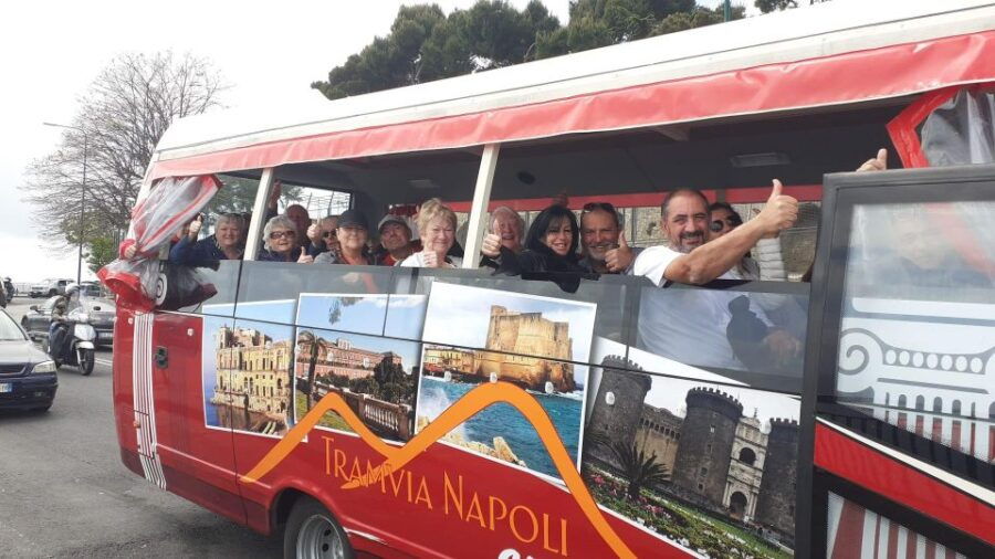 naples-hop-on-hop-off-bus-tour-of-naples