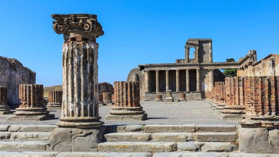 naples-private-city-tour-with-pompeii-day-trip