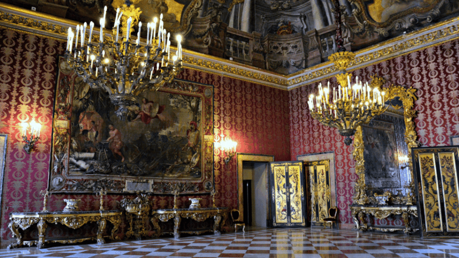 naples-royal-palace-entry-ticket-with-digital-audio-guide
