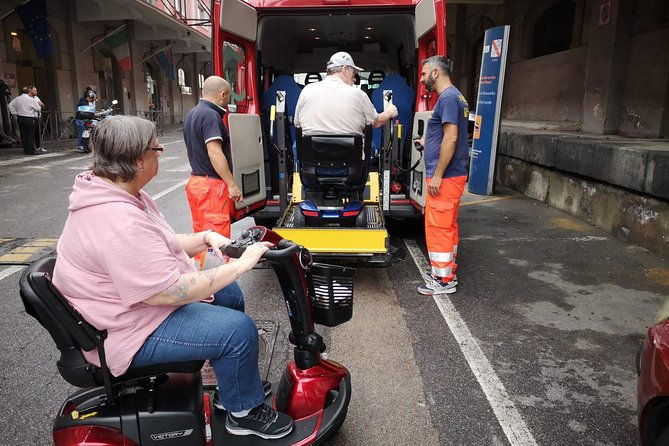 napoli-city-tour-wheelchair-accessible-tour