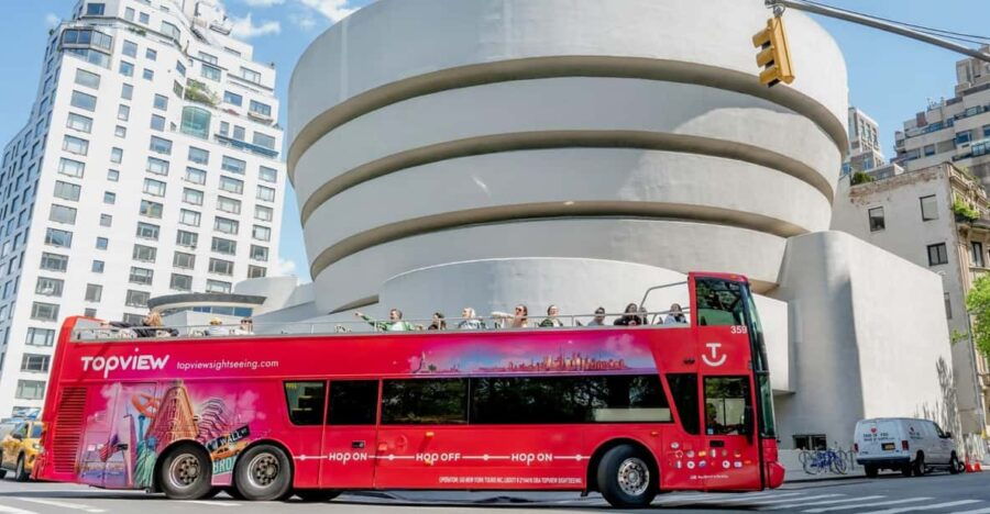 new-york-city-discover-pass-with-hop-on-hop-off-bus-tour