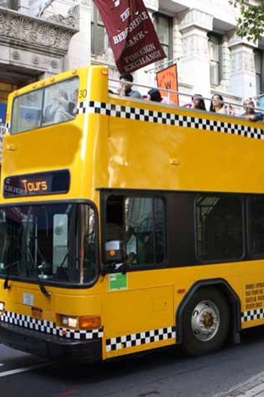new-york-holiday-lights-grand-central