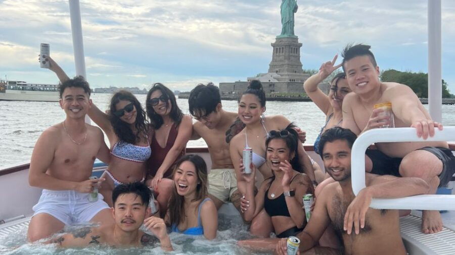 new-york-nyc-hot-tub-boat-cruise