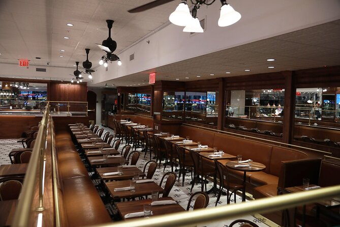 nyc-breakfast-at-usa-brooklyn-deli-in-times-square