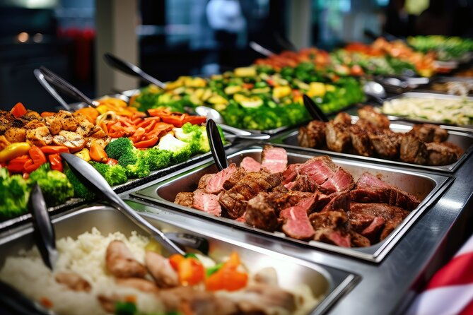 nyc-july-4th-fireworks-on-a-luxury-yacht-with-open-bar-and-dinner