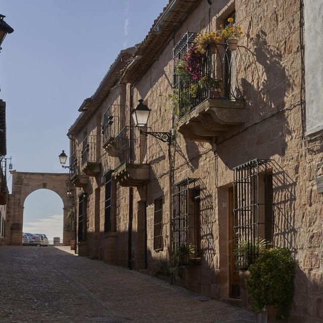 oleotourism-and-monumental-cities