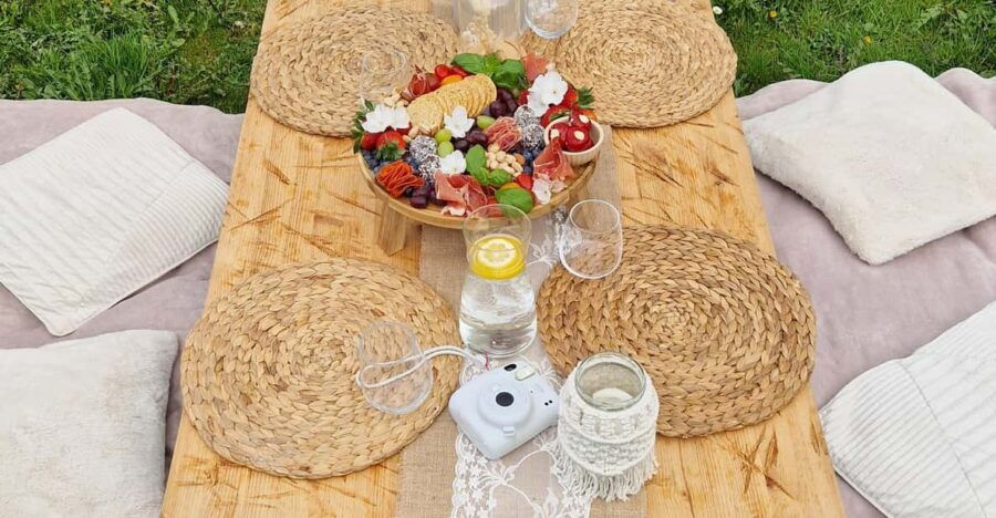 ostuni-san-vito-dei-normani-organic-picnic-in-olive-grove