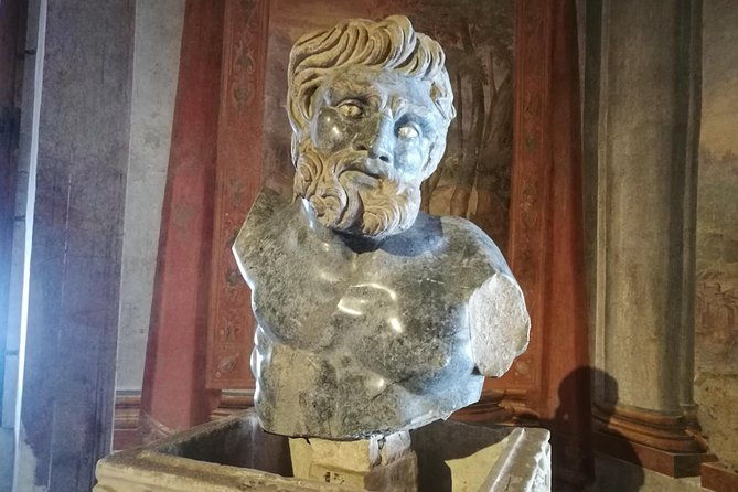 palazzo-altemps-private-guided-our-with-phd-archaeologist