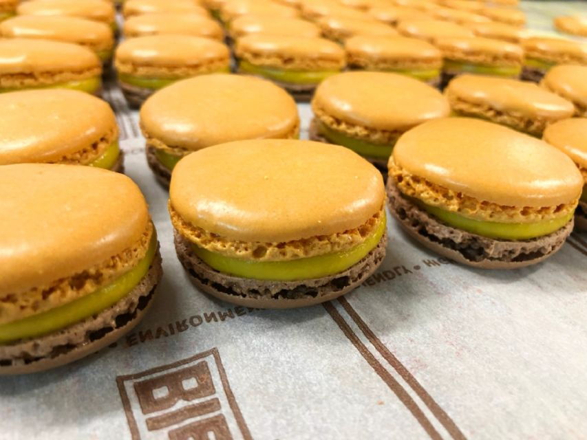 paris-gourmet-food-tour-louvre-museums-guided-tour