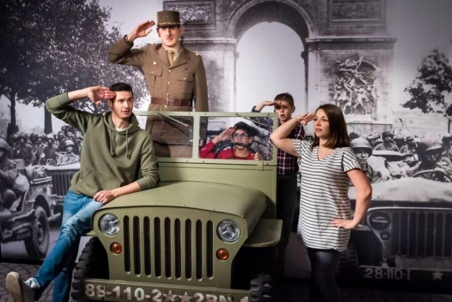 paris-grevin-wax-museum-entry-ticket-with-audio-guide-app