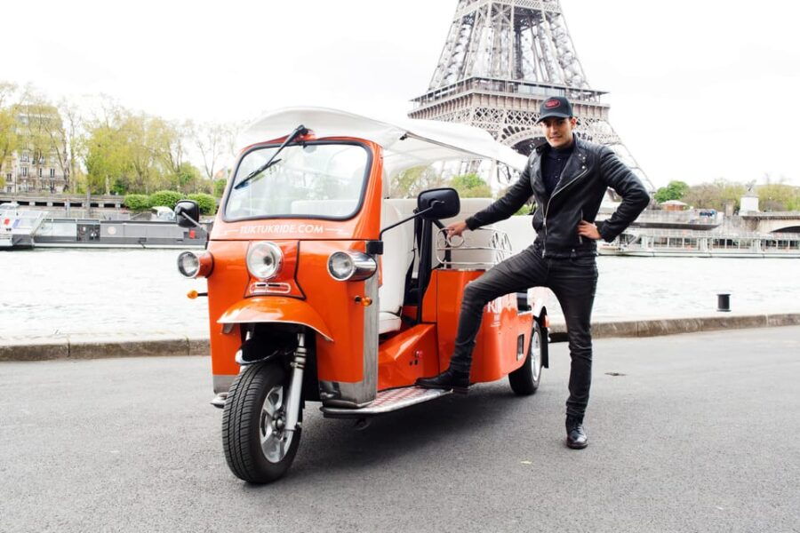 paris-highlight-tour-with-an-electric-tuktuk-4-hours