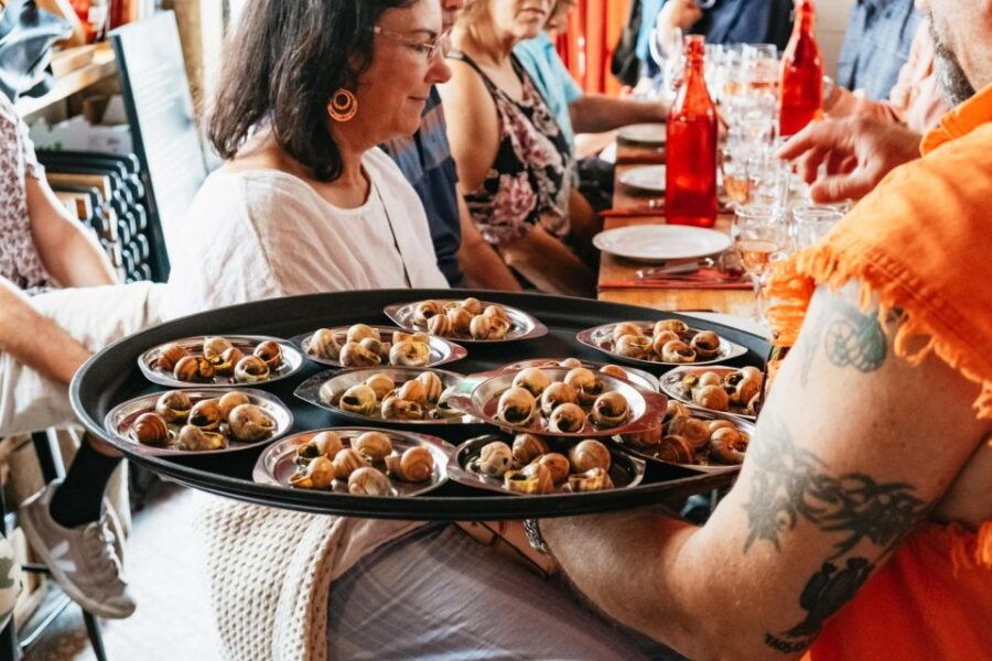 paris-montmartre-food-and-wine-guided-tour