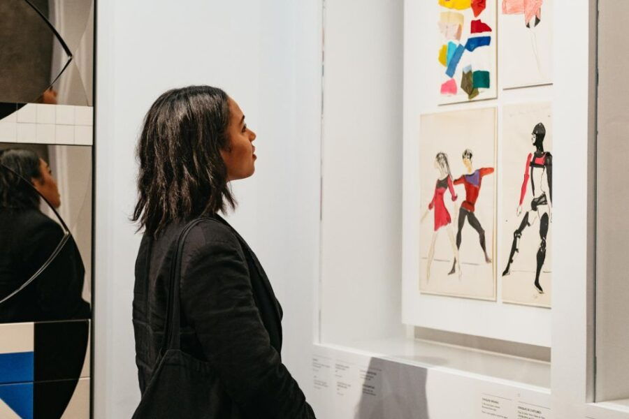 paris-musee-yves-saint-laurent-before-opening-hours-tour