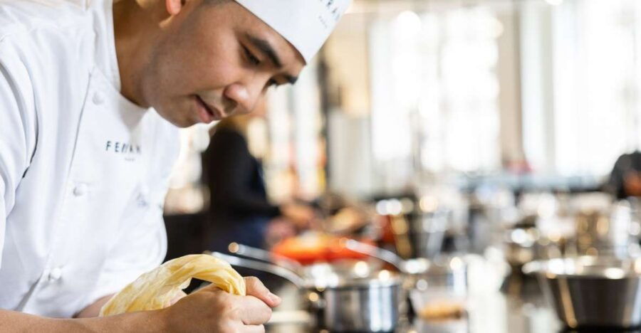 paris-pastry-class-with-ferrandi-chef-at-galeries-lafayette