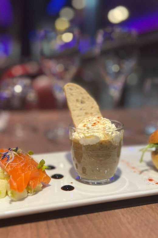 paris-river-seine-cruise-with-3-course-lunch