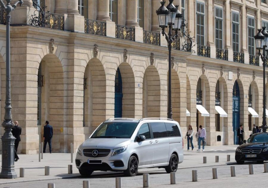 paris-vip-landmarks-sightseeing-chauffeur-driven-tour-5hr