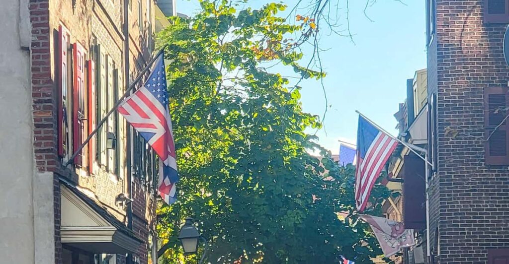Philadelphia: Guided Walking Tour of Historic District!