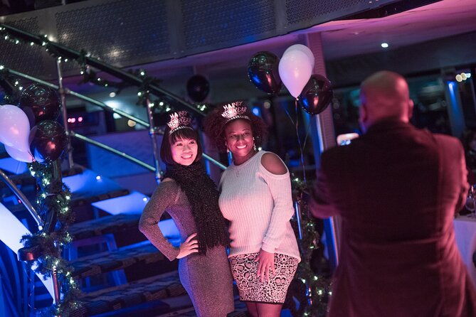 Philadelphia New Years Eve Buffet Dinner Cruise