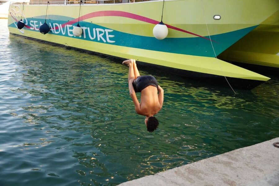 photo-workshop-in-the-port-of-porto-cristo