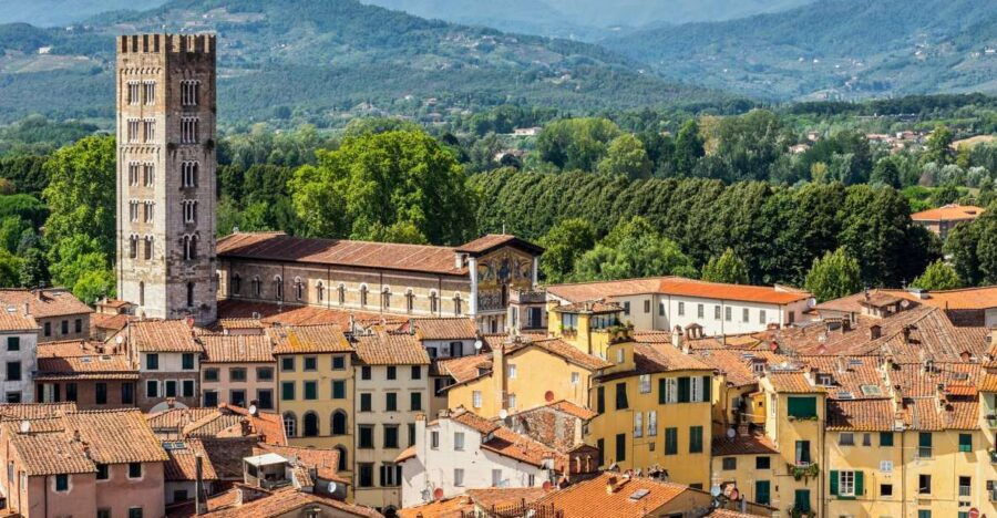 pisa-and-lucca-private-full-day-tour-by-deluxe-van