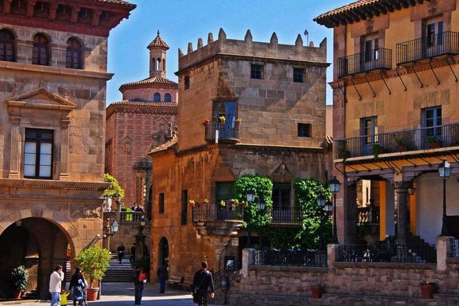 poble-espanyol-private-tour-in-barcelona-with-pick-up-and-drop-off