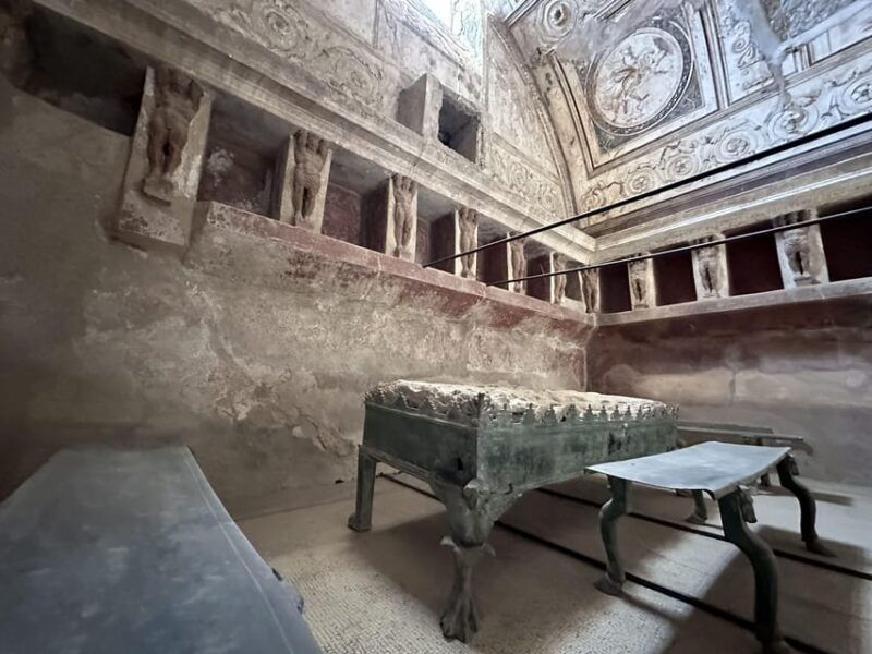 pompeii-early-entry-tour-with-your-archaeologist