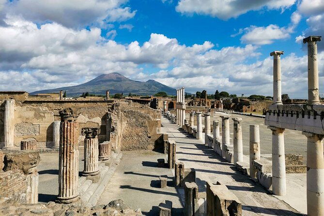 pompeii-sorrento-and-positano-full-day-private-tour