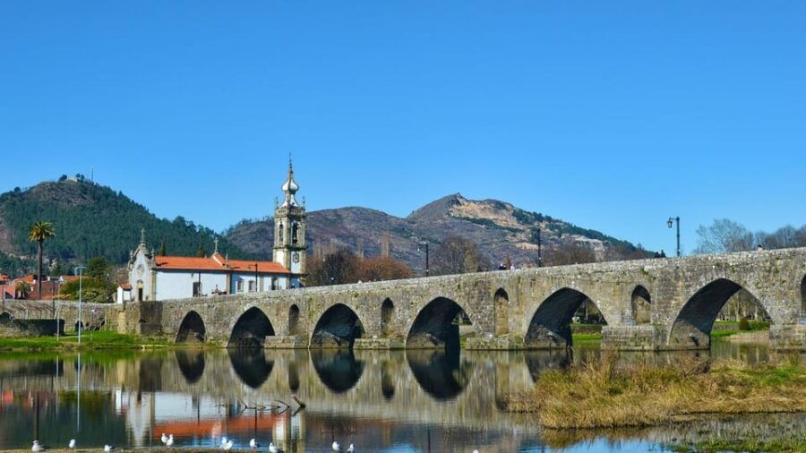 porto-day-trip-to-barcelos-ponte-de-lima-and-braga