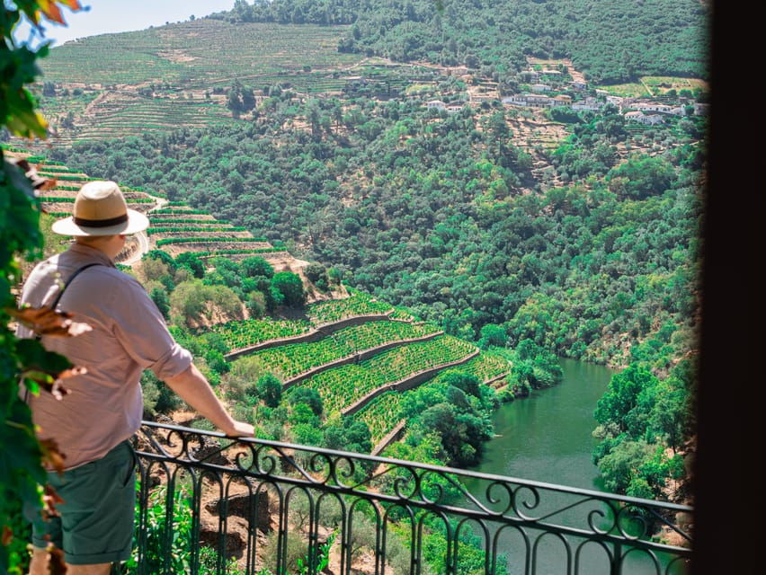 porto-douro-valley-private-tour-tastings-cruise-lunch