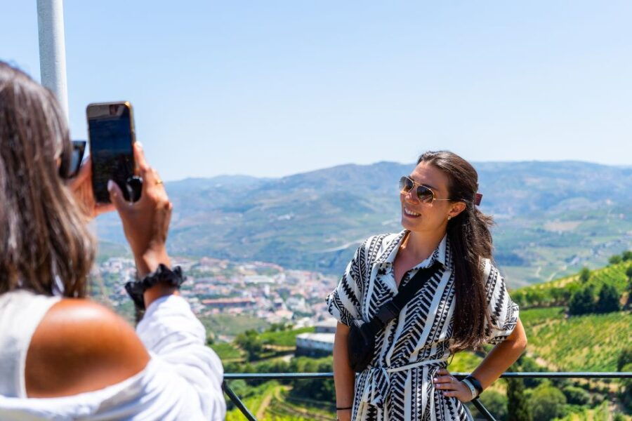 porto-douro-valley-tour-with-lunch-boat-cruise-tastings