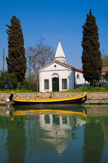 private-4-hours-north-lagoon-traditional-venetian-boat-tour
