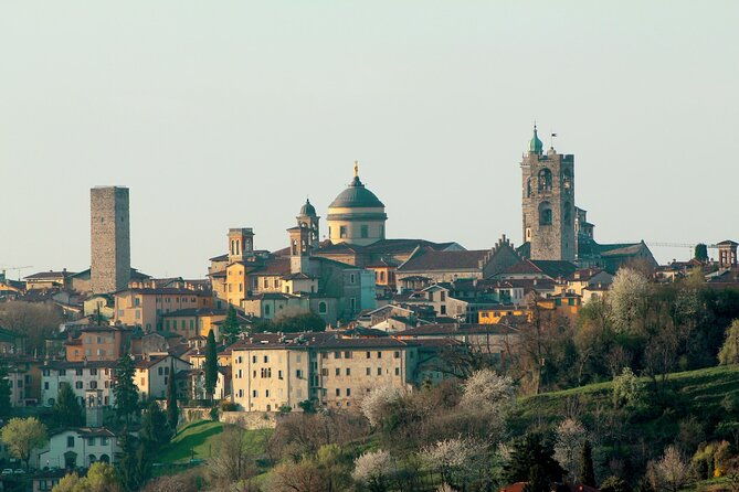 private-6-hours-guided-tour-to-bergamo-from-milan